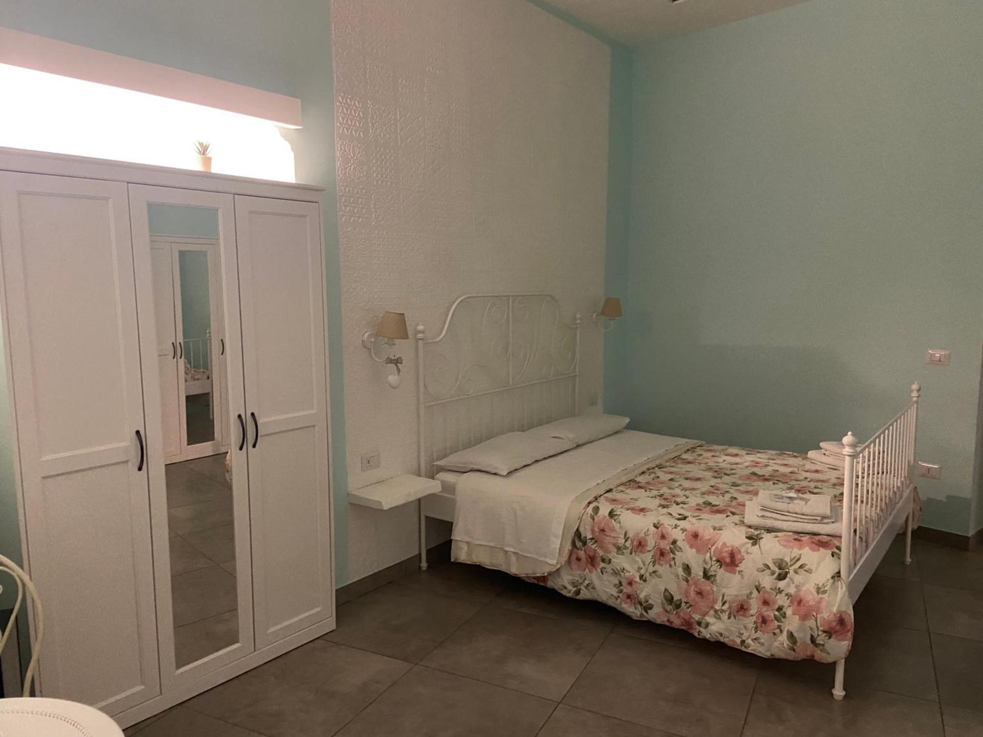 Bed and Breakfast Beb La Gemma à Naples Extérieur photo