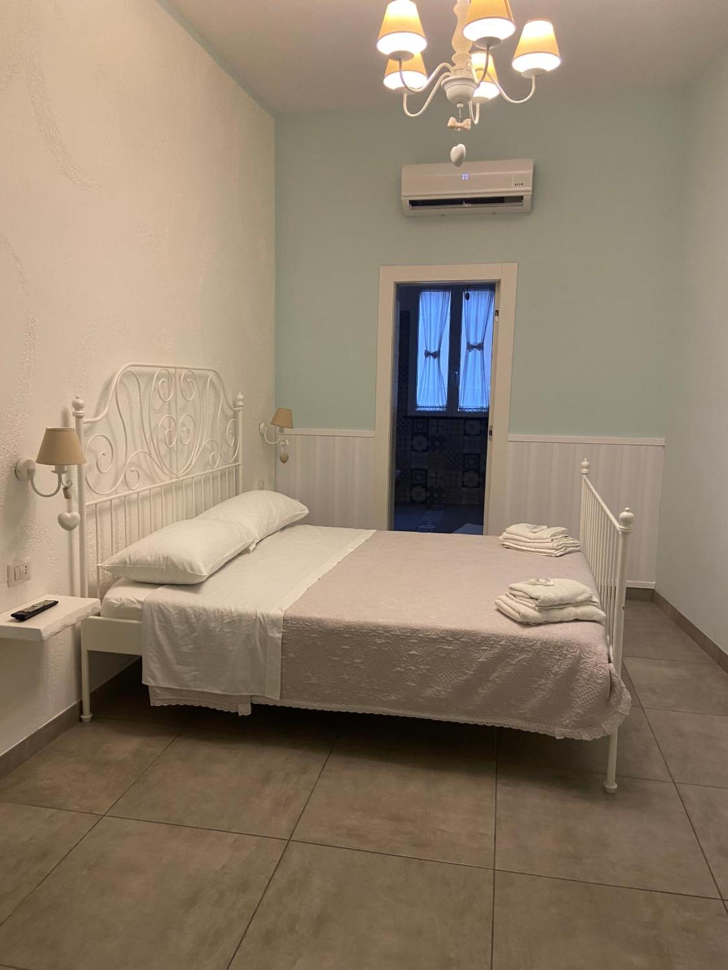 Bed and Breakfast Beb La Gemma à Naples Extérieur photo